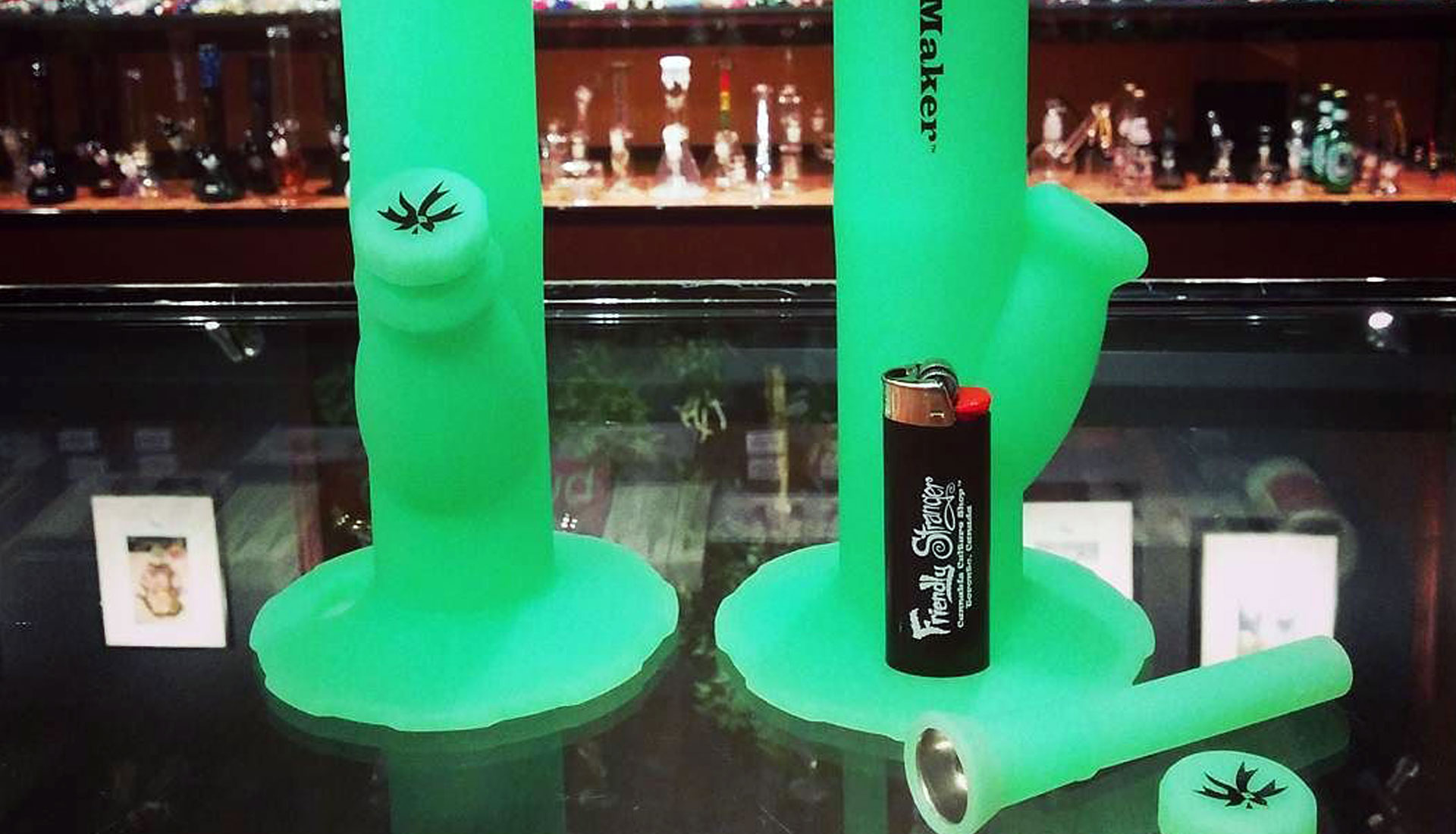 silicone-bongs-featured-image