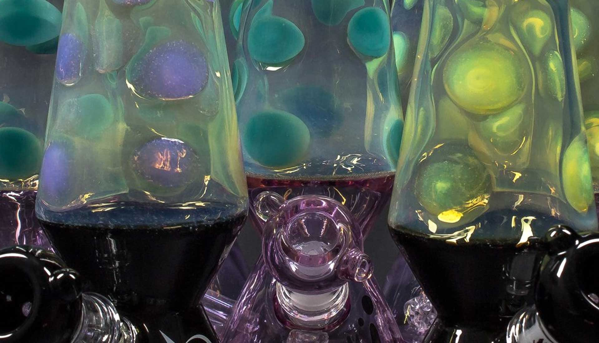 The 5 Best Lava Lamp Bongs and Where to Get Them!