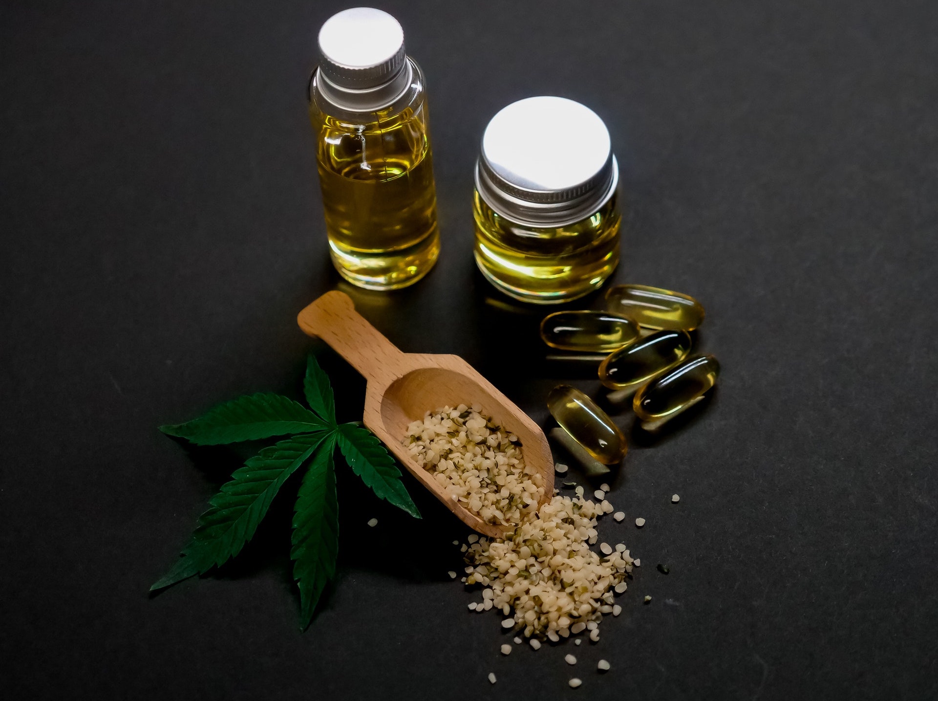 How is CBD Oil Made? An Overview of CBD Oil Extraction