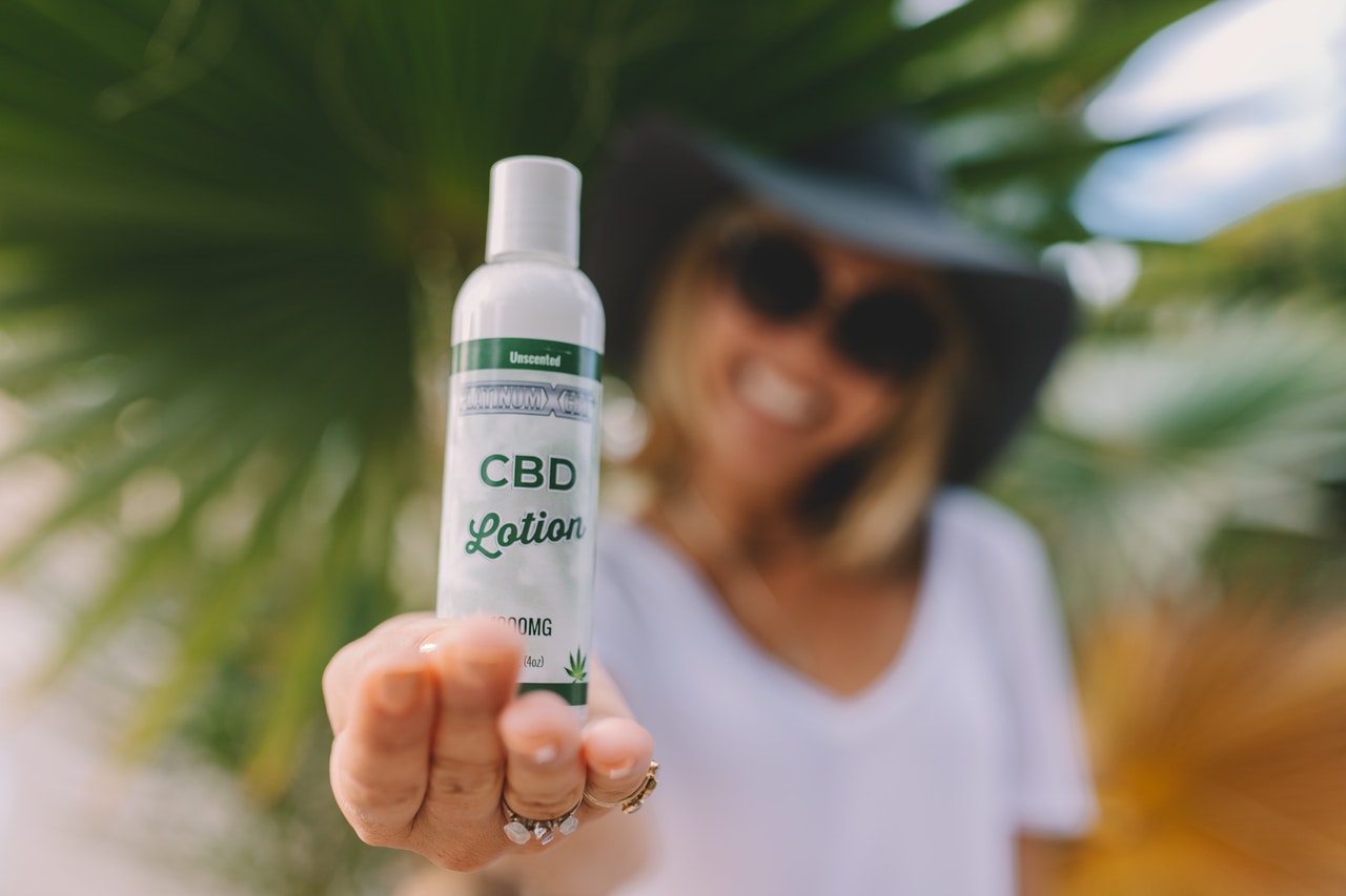 Benefits of CBD in Skincare Products - What You Should Know